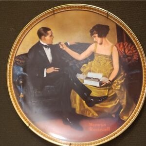 Knowles Norman Rockwell Redi scovered Women Decorative Plate - Gold and Black